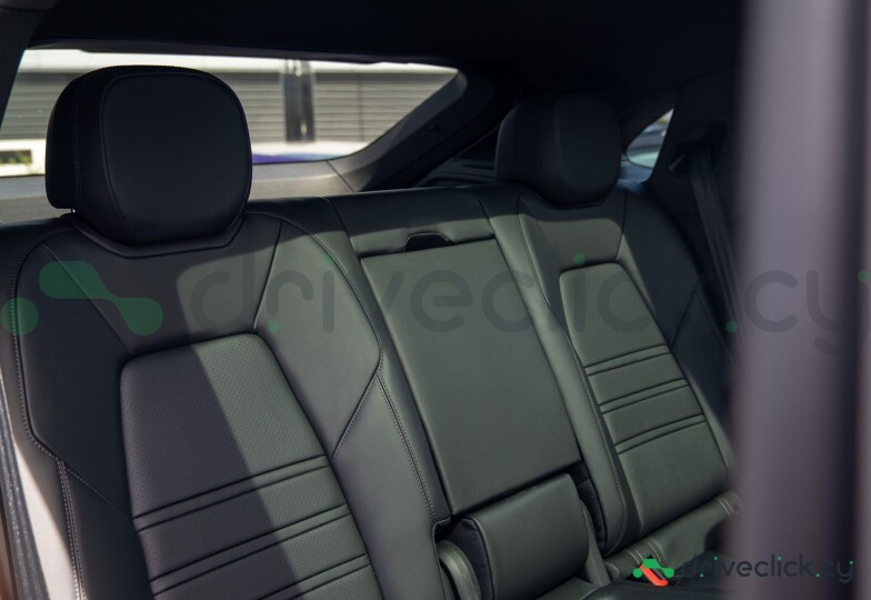 Porsche Cayenne Coupe Beige