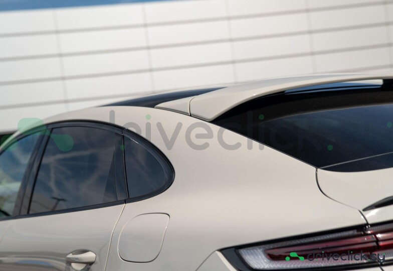 Porsche Cayenne Coupe Beige