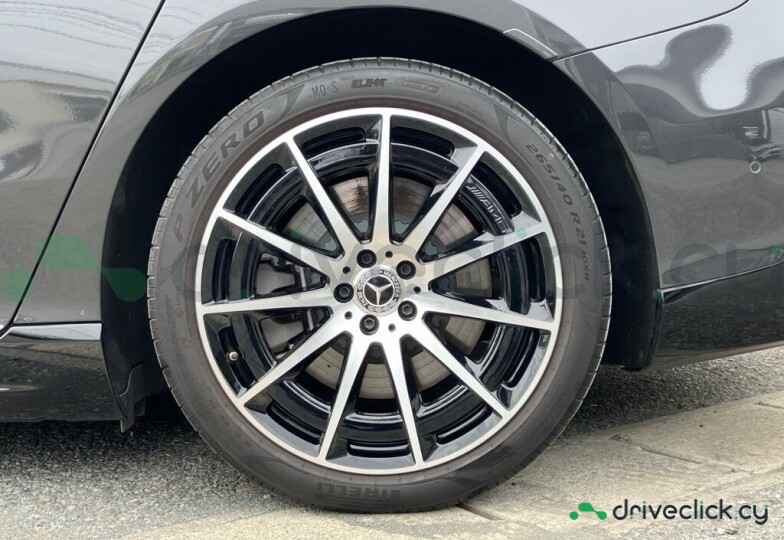 Mercedes EQS Grey