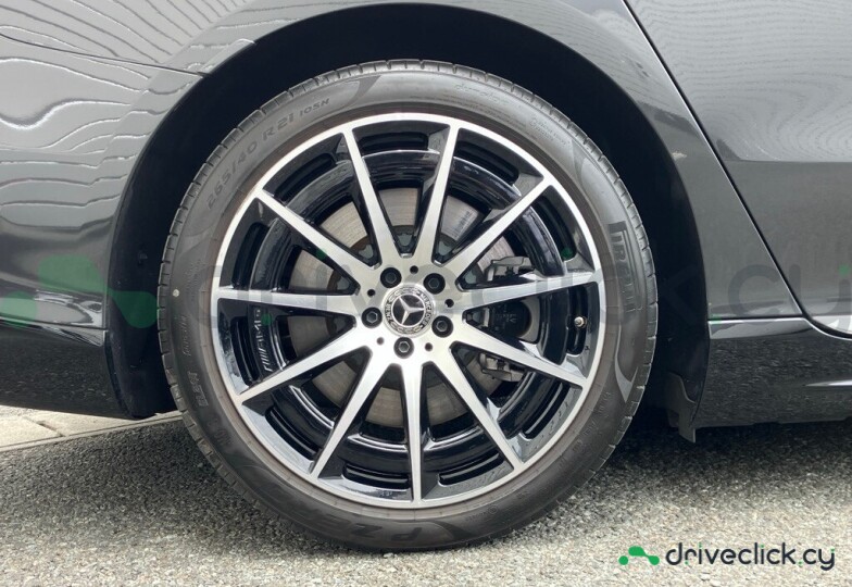 Mercedes EQS Grey