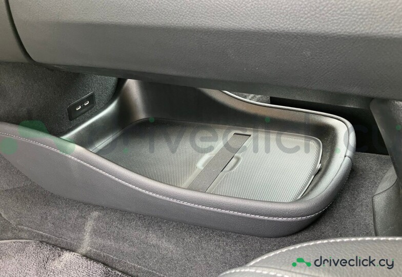 Mercedes EQS Grey