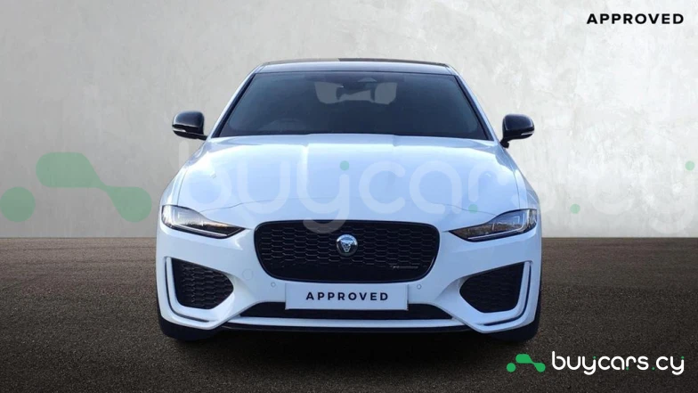 Jaguar XE White