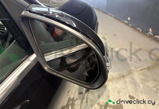 Mercedes GLB-class Black