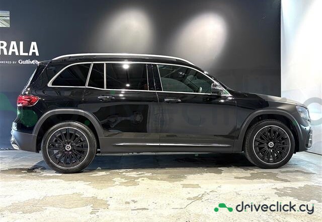 Mercedes GLB-class Black