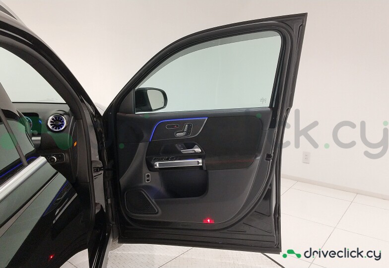 Mercedes GLB-class Black