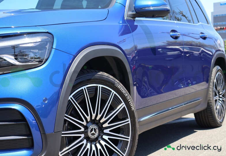 Mercedes GLB-class Blue