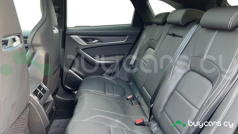 Jaguar F-Pace Белый