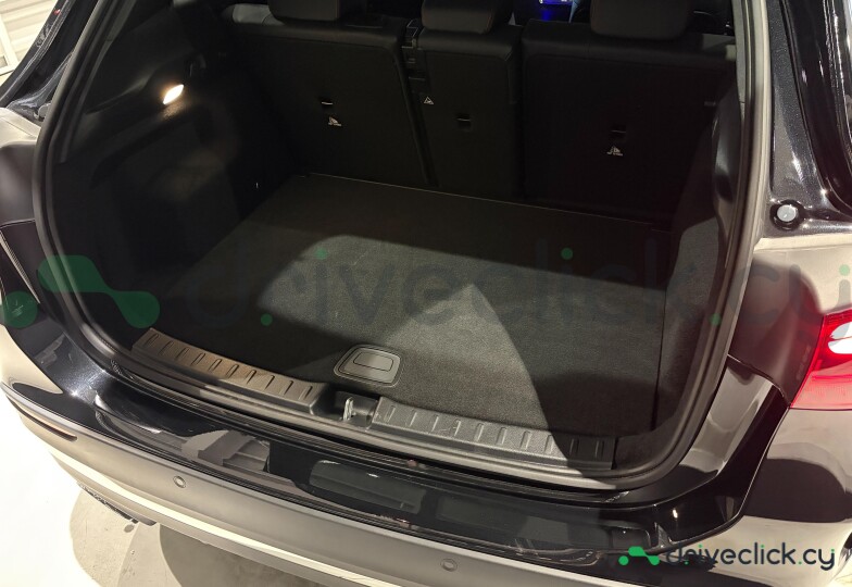 Mercedes GLA-class Black