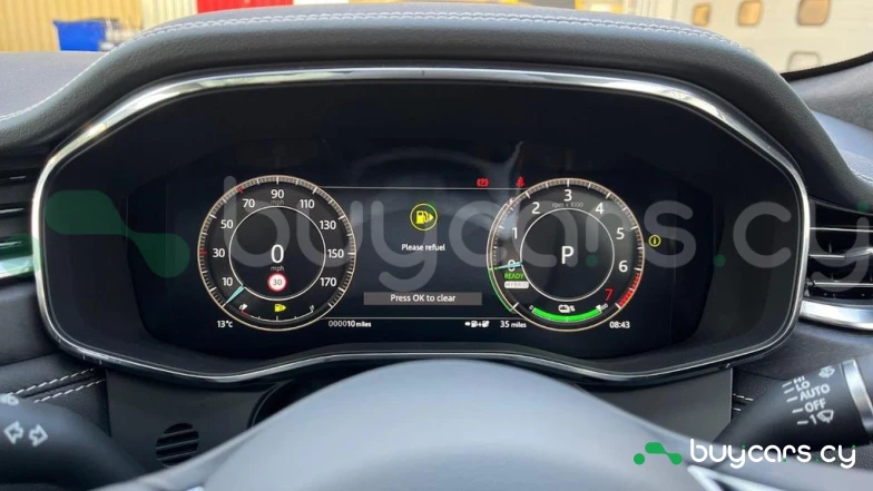 Jaguar F-Pace Белый