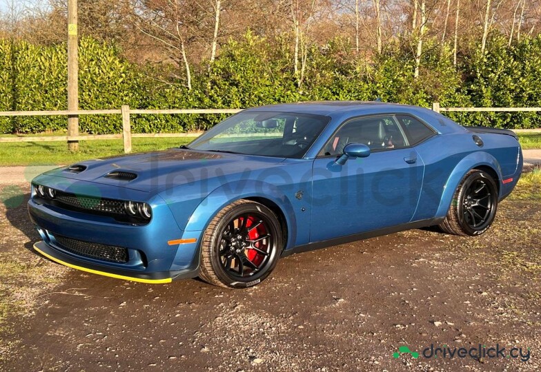 Dodge Challenger Синий