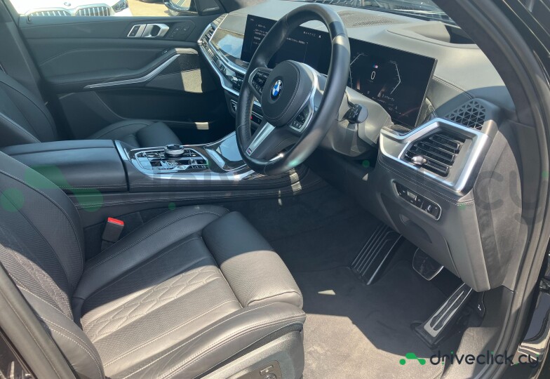 BMW X7 Black