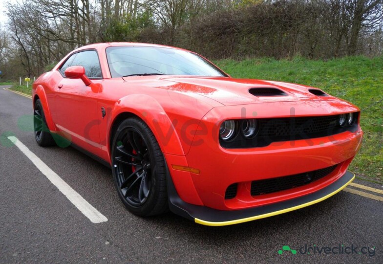 Dodge Challenger Red