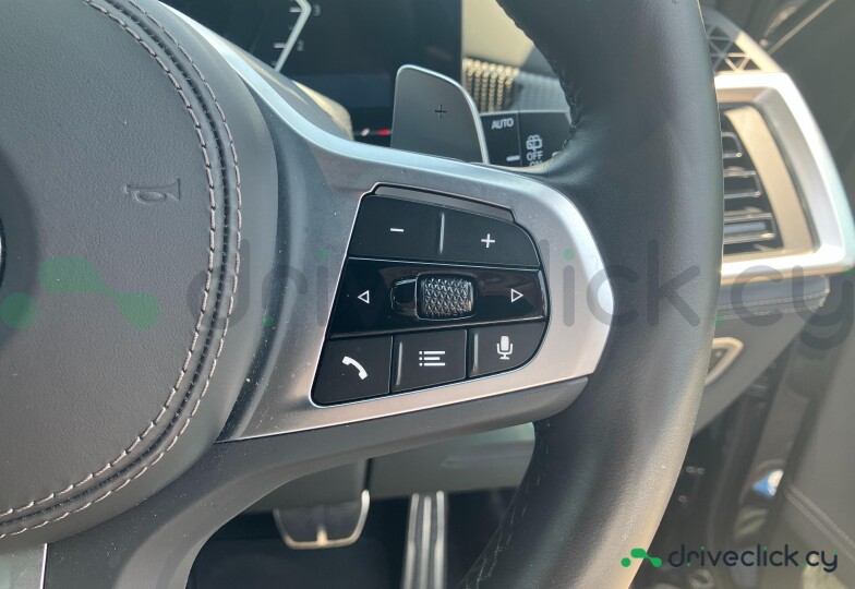 BMW X7 Black