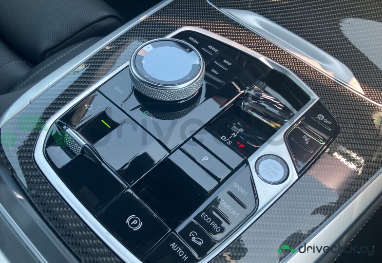 BMW X7 Black