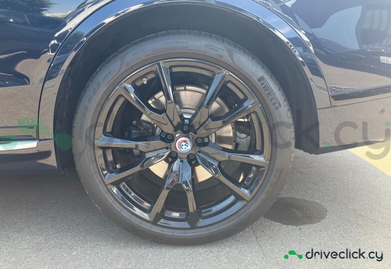 BMW X7 Black