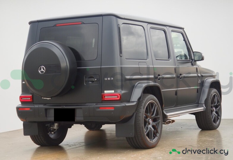 Mercedes G-class Black