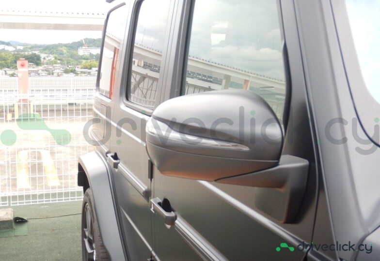 Mercedes G-class Black