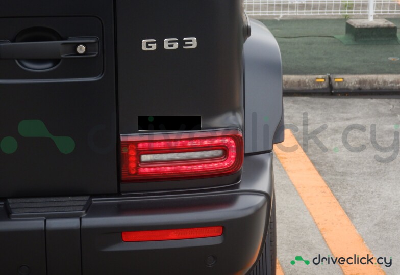 Mercedes G-class Black