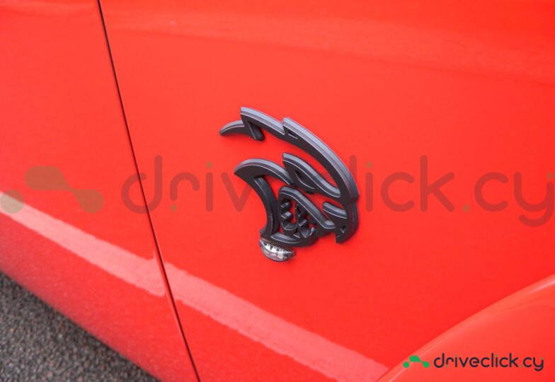 Dodge Challenger Red