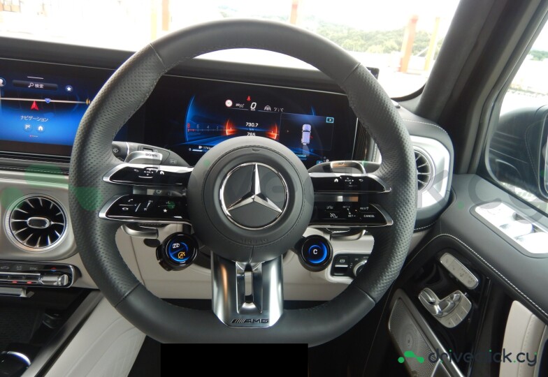 Mercedes G-class Black
