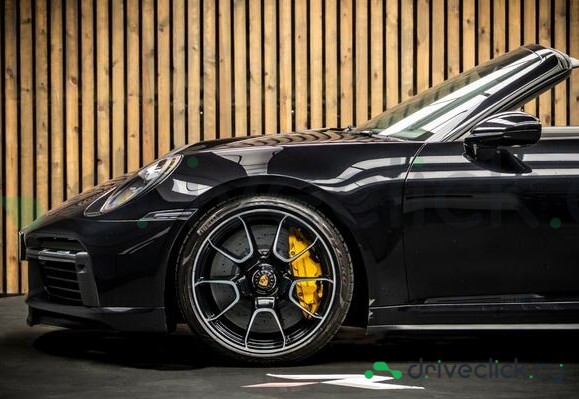 Porsche 911 Black
