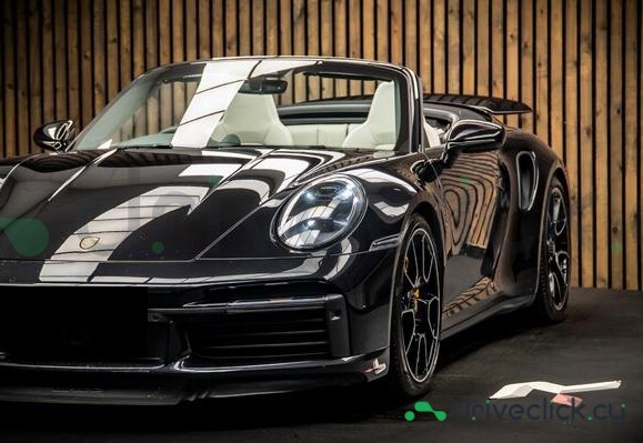 Porsche 911 Black