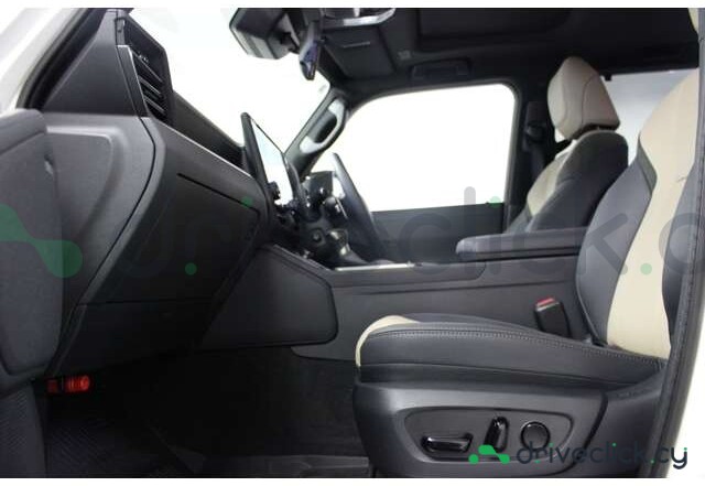 Lexus GX White