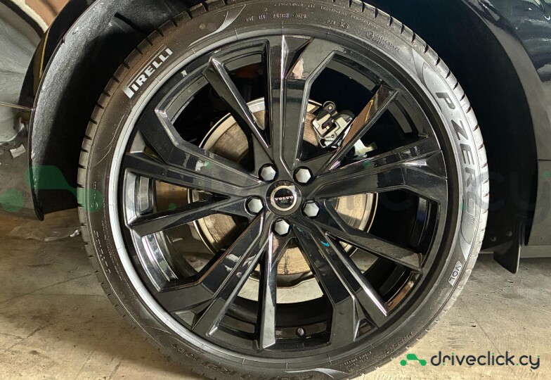 Volvo XC60 Black