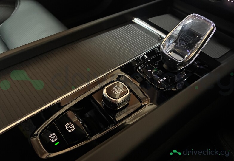 Volvo XC60 Black
