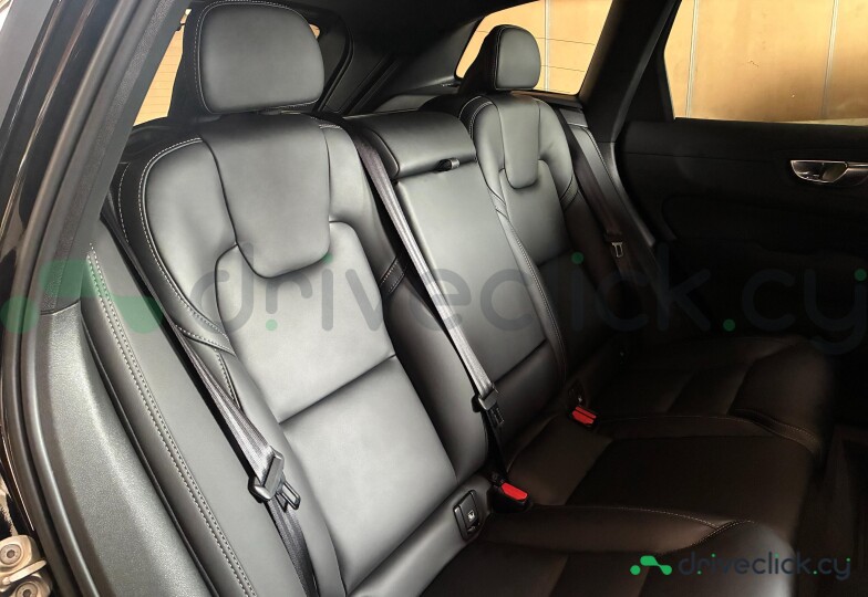 Volvo XC60 Black