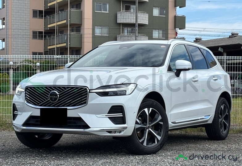 Volvo XC60 White