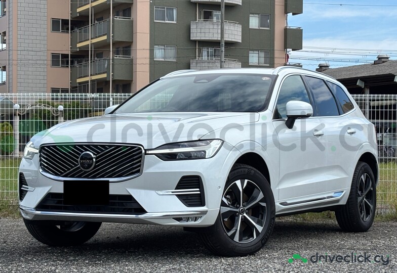 Volvo XC60 White