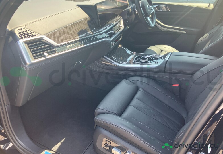 BMW X7 Black