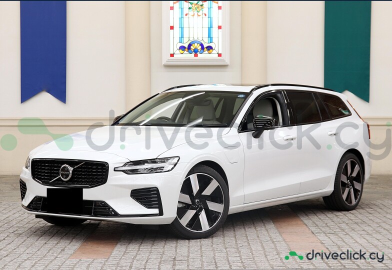 Volvo V60 White