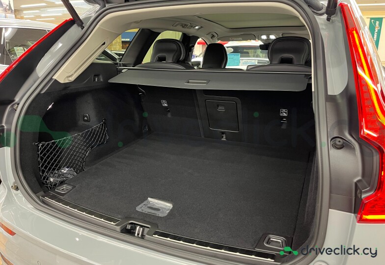 Volvo XC60 Grey