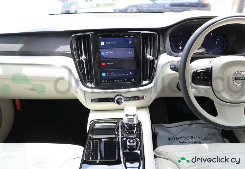 Volvo V60 Black