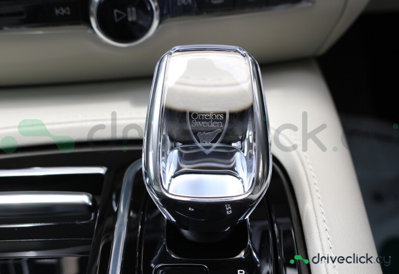 Volvo V60 Black