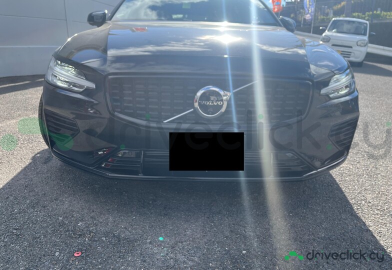 Volvo V60 Black