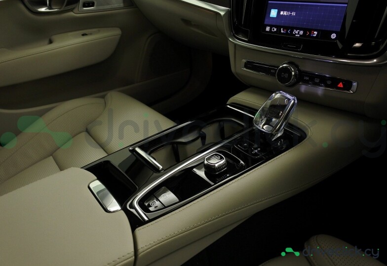 Volvo S90 Grey