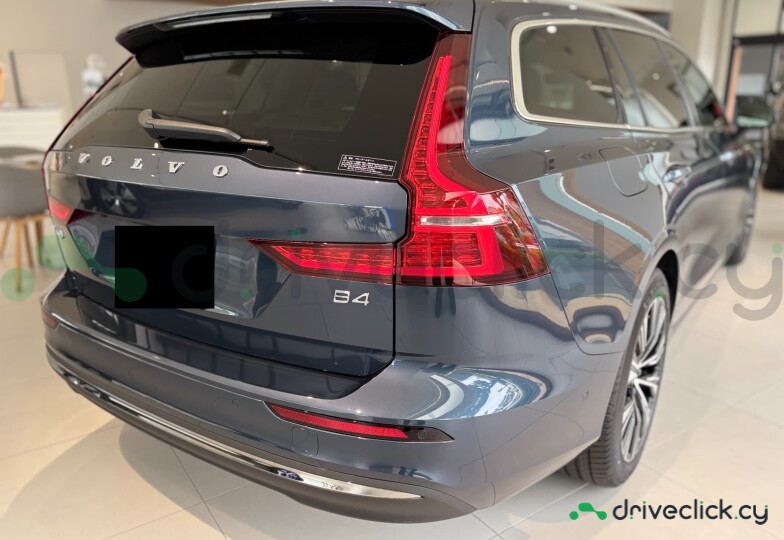 Volvo V60 Blue