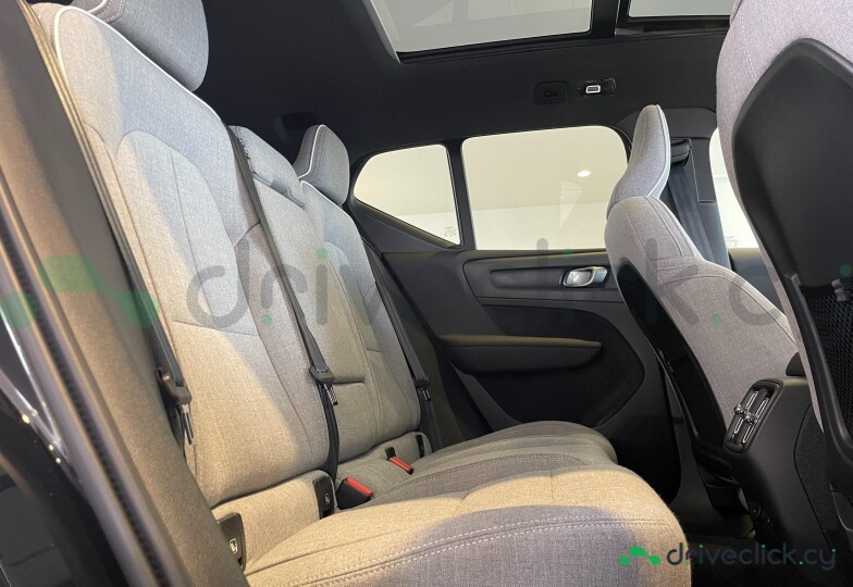 Volvo EX30 Black