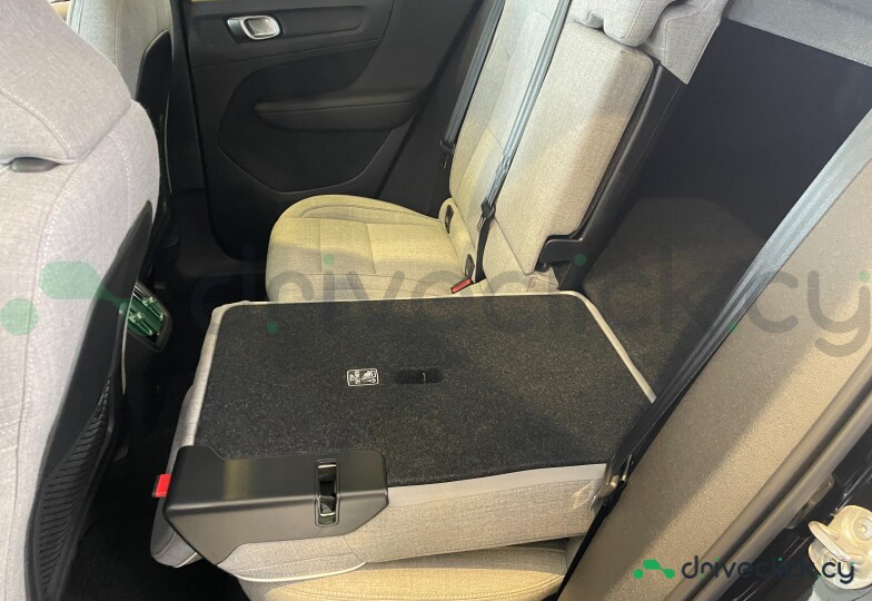 Volvo EX30 Black