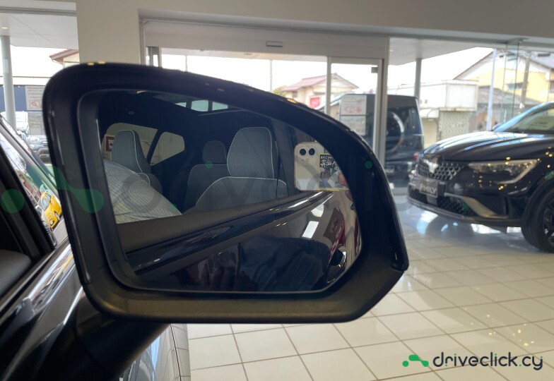 Volvo EX30 Black