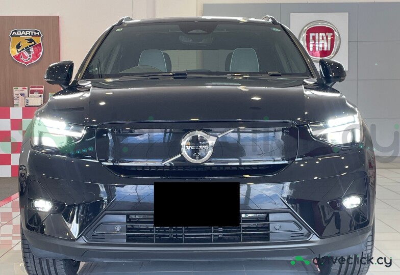 Volvo EX30 Black