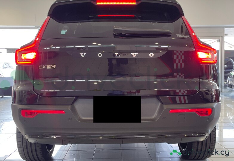 Volvo EX30 Black