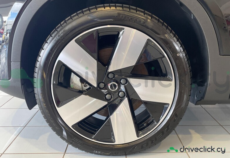 Volvo EX30 Black