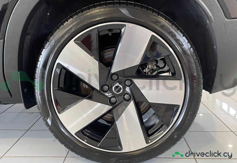 Volvo EX30 Black