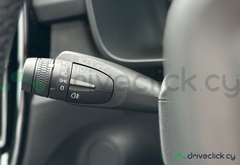 Volvo EX30 White