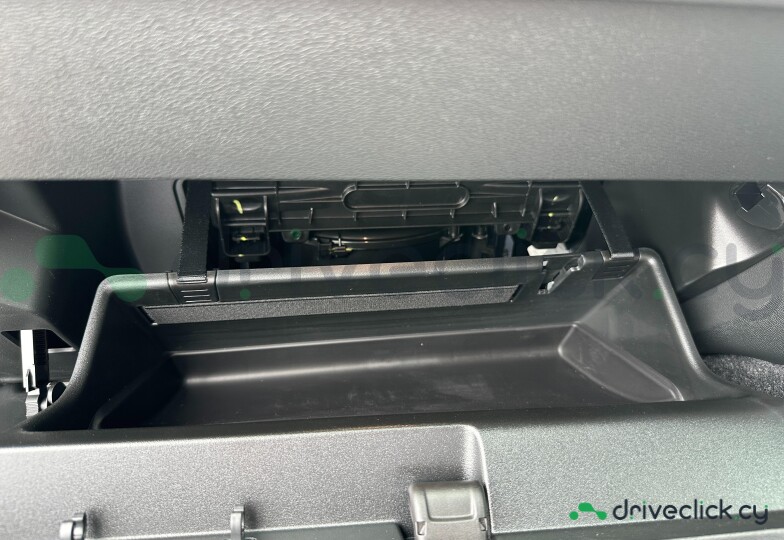Volvo EX30 White