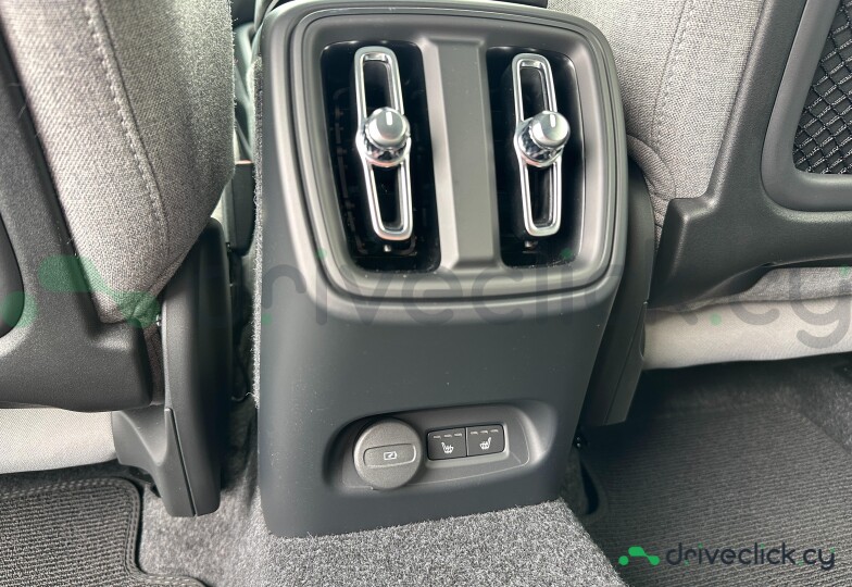 Volvo EX30 White